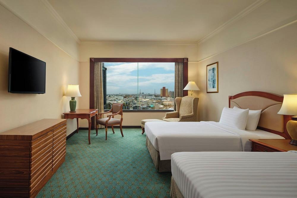 Jubilee Prestige Hotel Ratchadapisek Room Type - Deluxe Room, 2 Twin Beds, City View