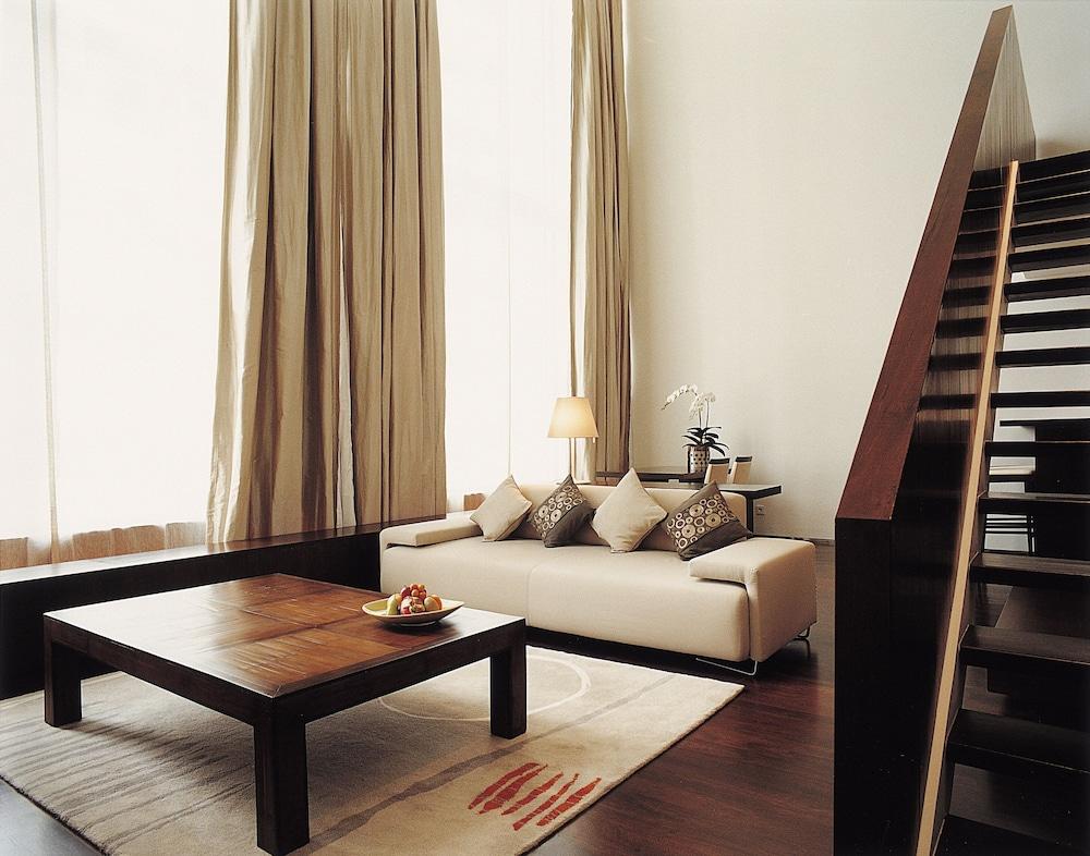COMO Metropolitan Bangkok Room Type - Penthouse Suite