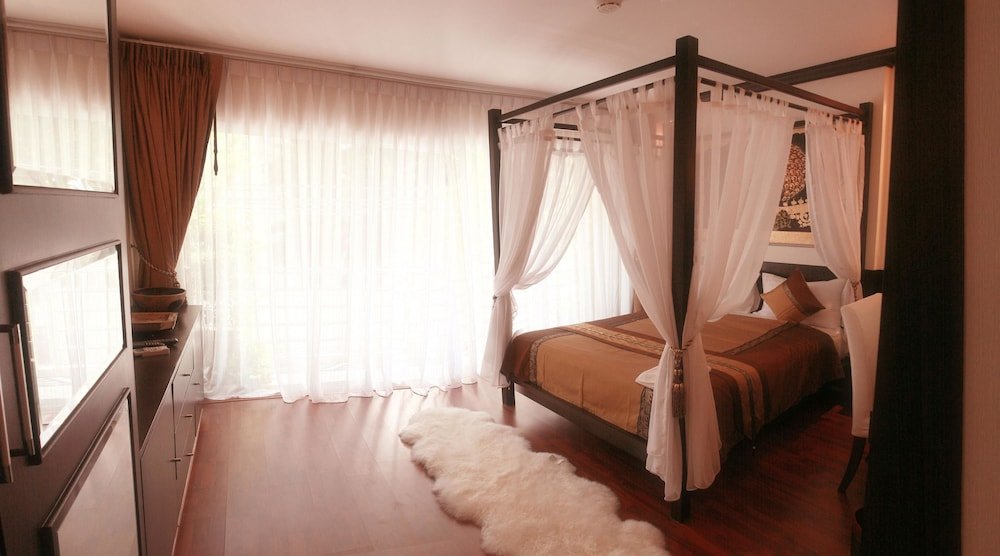 Mirth Sathorn Hotel Room Type - Deluxe Double Room, 1 Double Bed Mirth Sathorn Hotel Room Type - Deluxe Double Room, 1 Double Bed