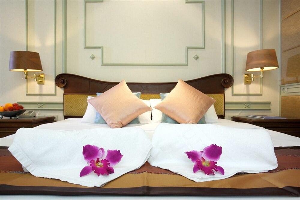 Majestic Suites Room Type - Deluxe Double Room