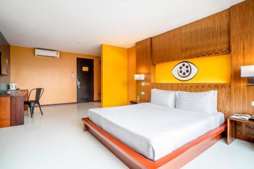 MeStyle Place Hotel Room Type - Deluxe Double Room