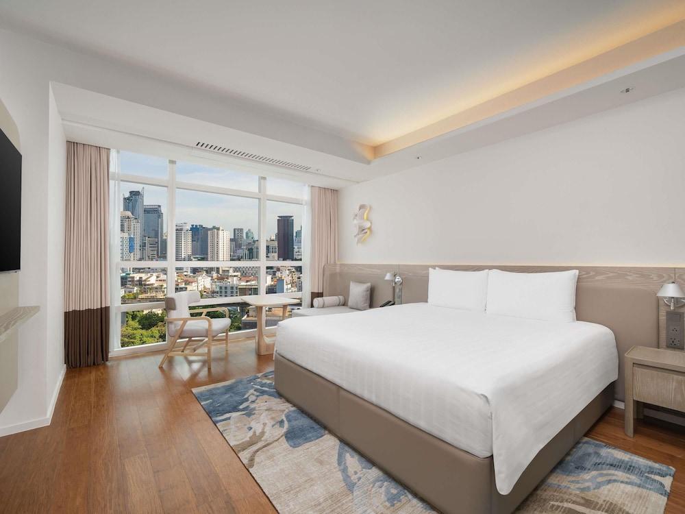 Pullman Bangkok King Power Hotel Room Type - Premier Deluxe with 1 Double Bed City View Pullman Bangkok King Power Hotel Room Type - Premier Deluxe with 1 Double Bed City View