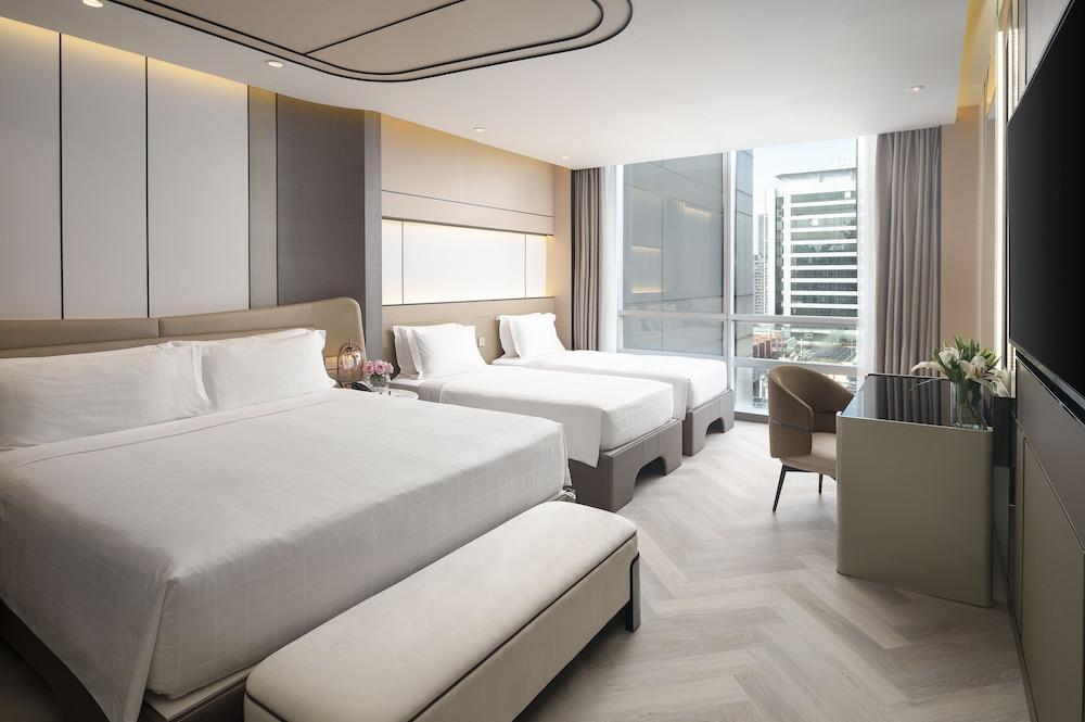 Pathumwan Princess Hotel Room Type - One Bedroom Family Suite
