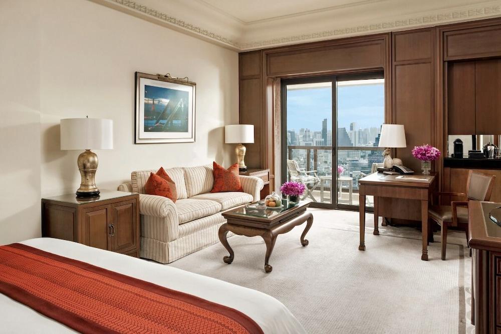 The Peninsula Bangkok Room Type - Deluxe Balcony 1 King Bed