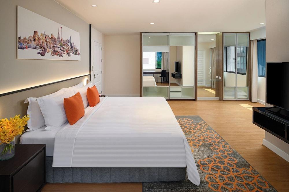 Parkroyal Suites Bangkok Room Type - 1BR Executive Suite 130 sqm