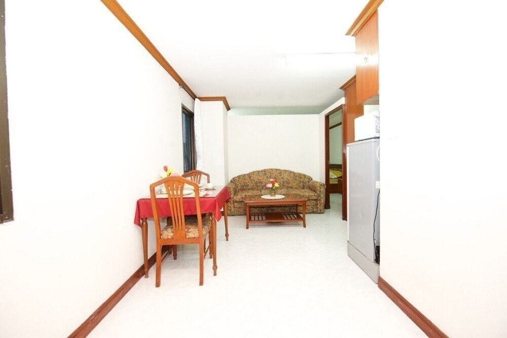 Poonchock Mansion Room Type - Suite, 1 Bedroom