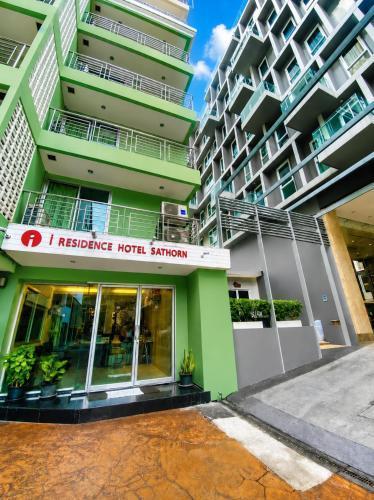 I Residence Hotel Sathorn - Tap to explore photos