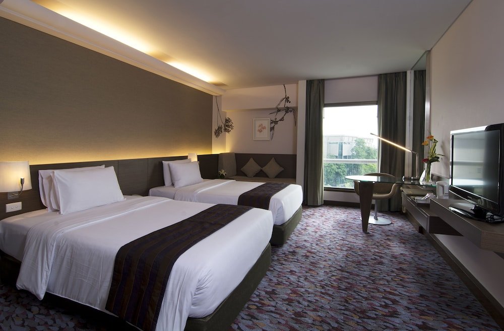 Rama Gardens Hotel Bangkok Room Type - Superior Room, 1 Double Bed