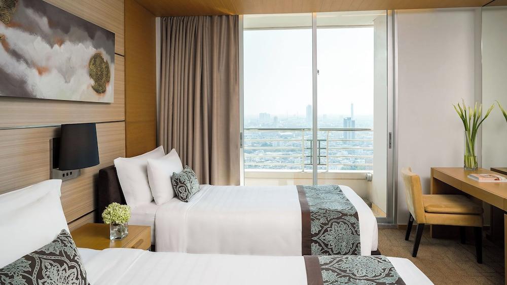 JC Kevin Sathorn Bangkok Hotel Room Type - One Bedroom Suite with Twin Bed