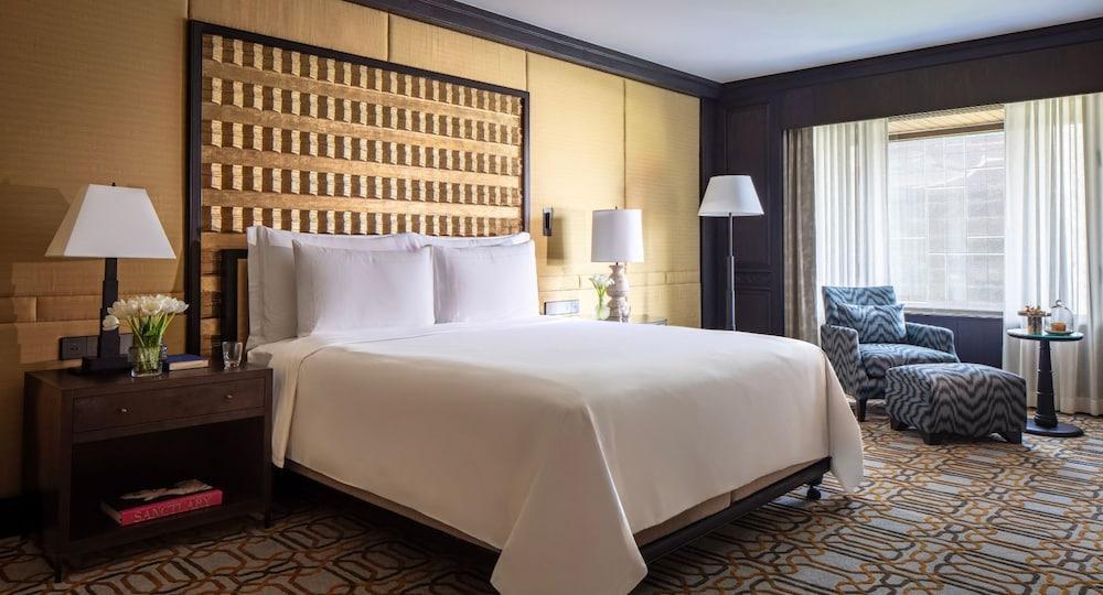 Anantara Siam Bangkok Hotel ~ Room Type - Royal Suite Anantara Siam Bangkok Hotel ~ Room Type - Royal Suite