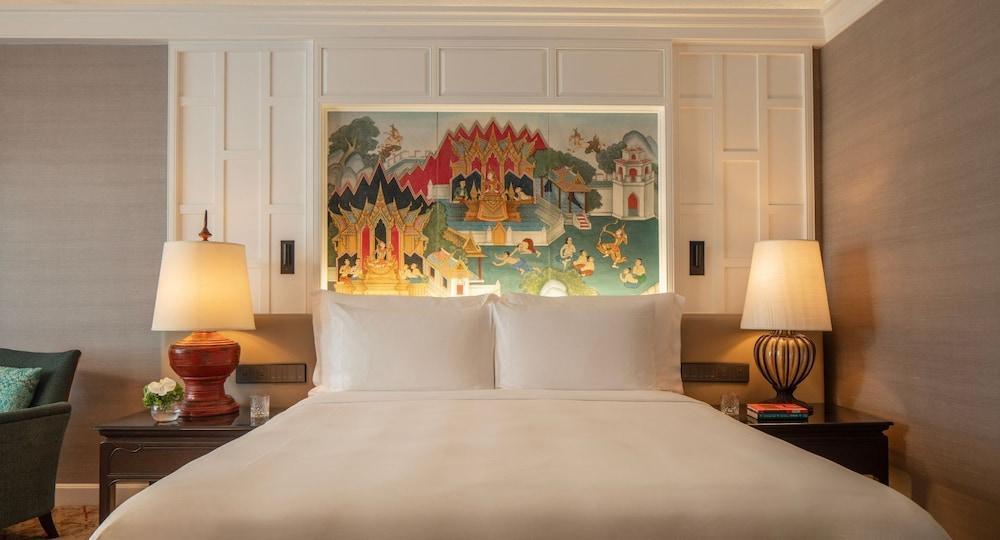 Anantara Siam Bangkok Hotel ~ Room Type - Kasara Executive Room Anantara Siam Bangkok Hotel ~ Room Type - Kasara Executive Room