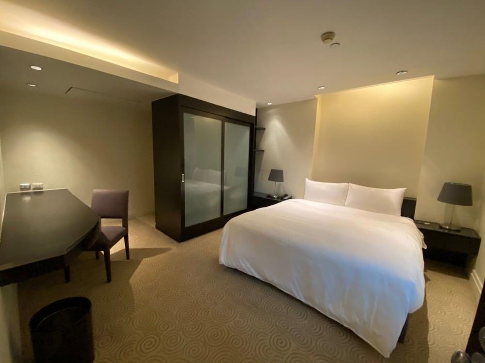 The Quarter Saladaeng by UHG Room Type - Executive Room, 2 Bedrooms The Quarter Saladaeng by UHG Room Type - Executive Room, 2 Bedrooms