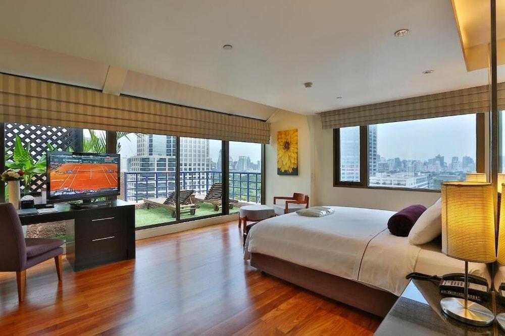 The Quarter Saladaeng by UHG Room Type - One Bedroom Deluxe Suite with Jacuzzi