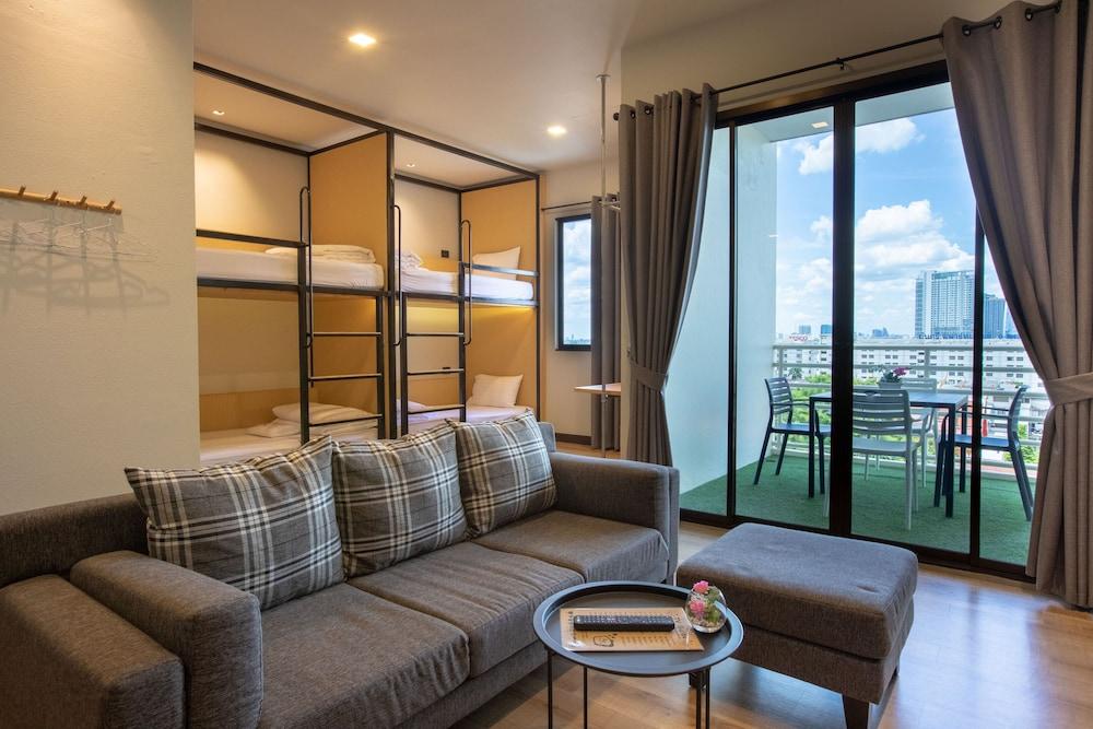 The Royal River Hotel Room Type - Bunk Bed Room (City View)