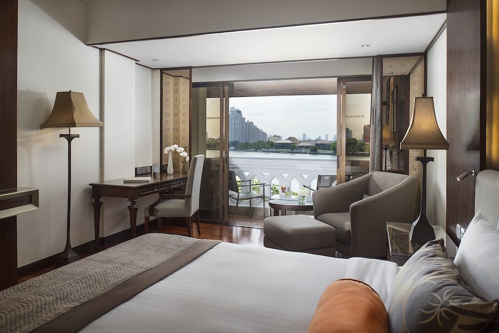 Anantara Riverside Bangkok Resort Room Type - Deluxe Riverfront Room