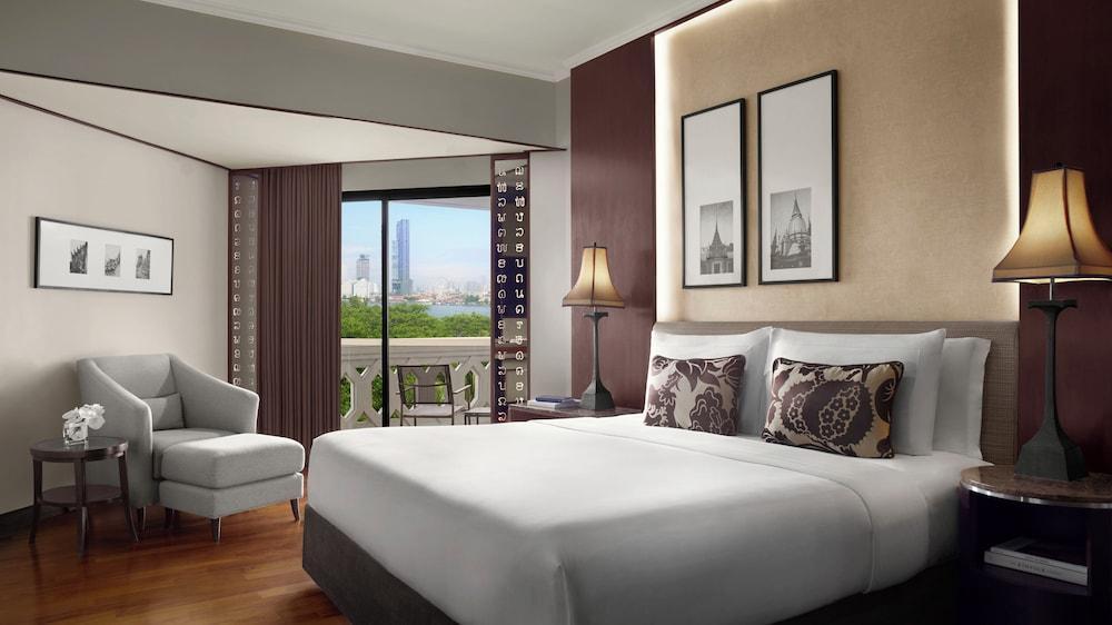 Anantara Riverside Bangkok Resort Room Type - Deluxe River View Room
