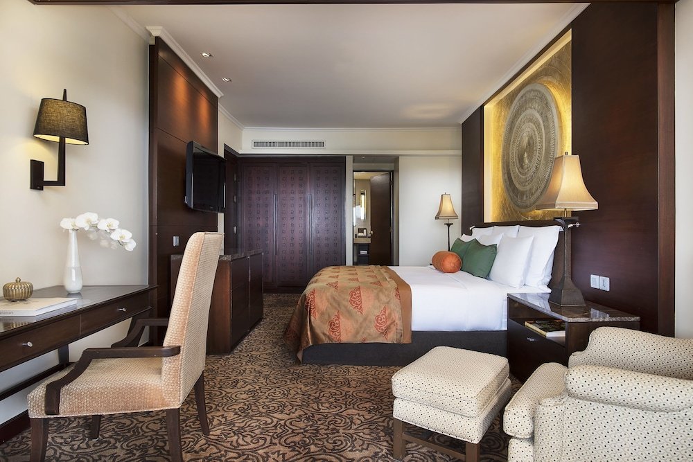 Anantara Riverside Bangkok Resort Room Type - Anantara Riverfront Suite