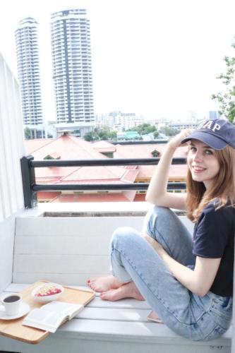 Khaosan Art Hotel - Tap to explore photos