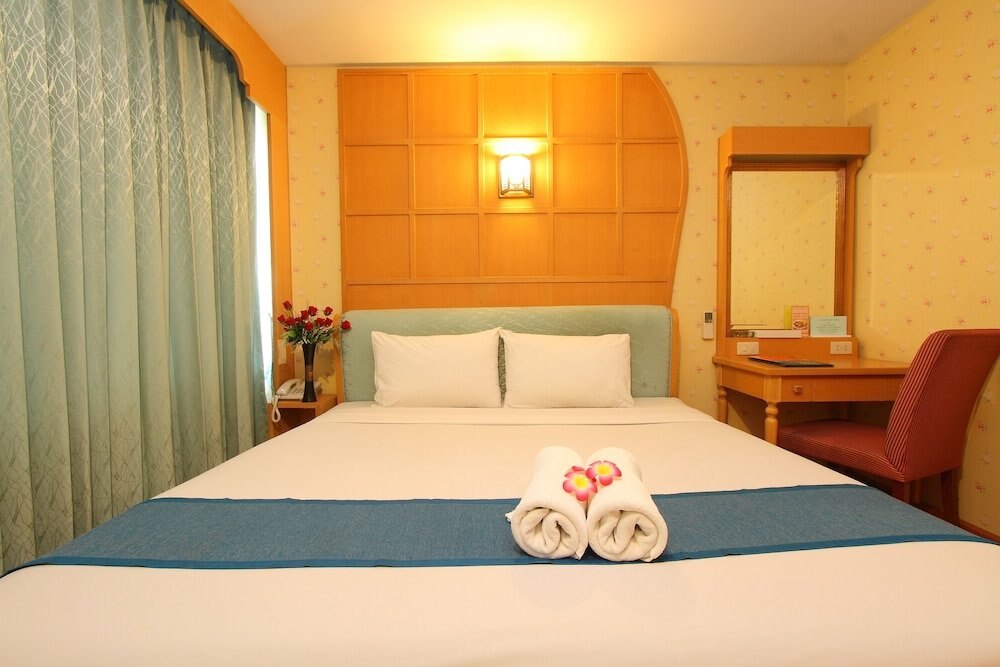 Silom Avenue Inn Room Type - Superior room