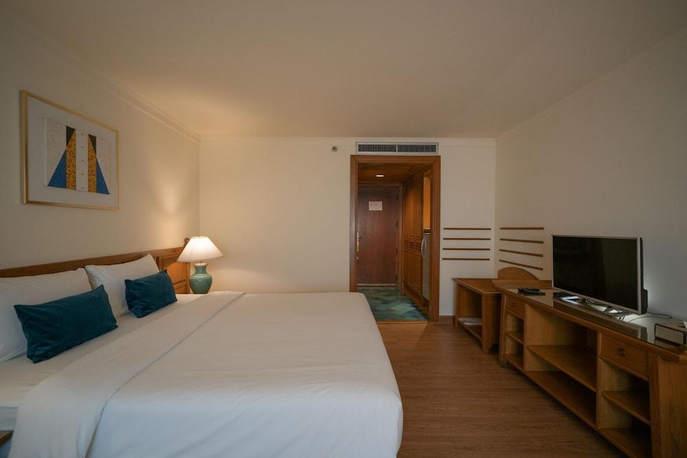 Silom Serene A Boutique Hotel Room Type - Deluxe Room
