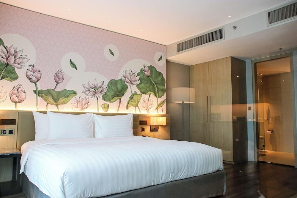 Sivatel Bangkok Suites Room Type - Lotus Suite with Sky Porch Sivatel Bangkok Suites Room Type - Lotus Suite with Sky Porch