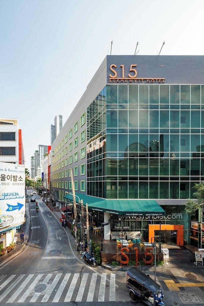 S15 Sukhumvit Hotel - Tap to explore photos