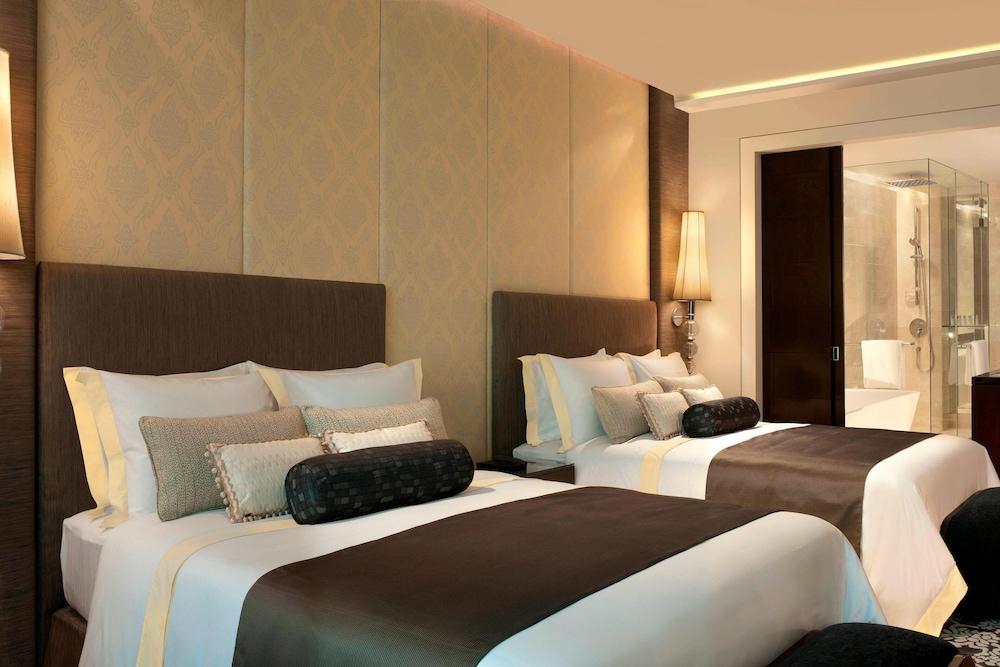 The St. Regis Bangkok Room Type - Room, 2 Queen Beds (View)