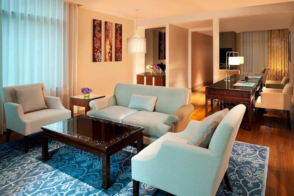 The St. Regis Bangkok Room Type - Junior Suite, 1 Bedroom