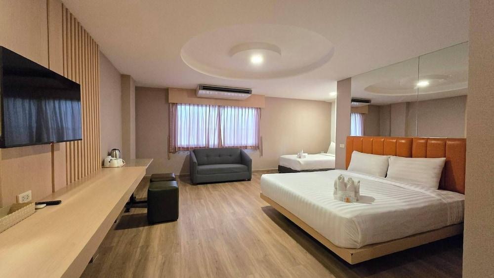 Grand Tara Garden Thai Hotel Room Type - Family room
