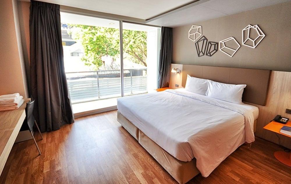 The Heritage Hotels Bangkok Room Type - Premier Room