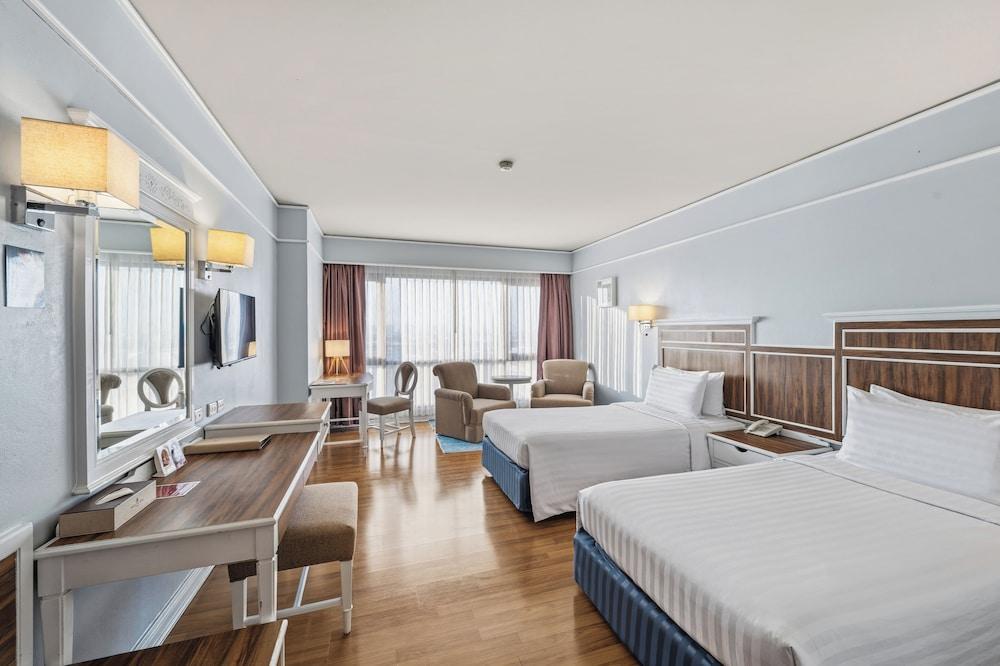 Town In Town Hotel Bangkok Room Type - Super Deluxe Room - Twin