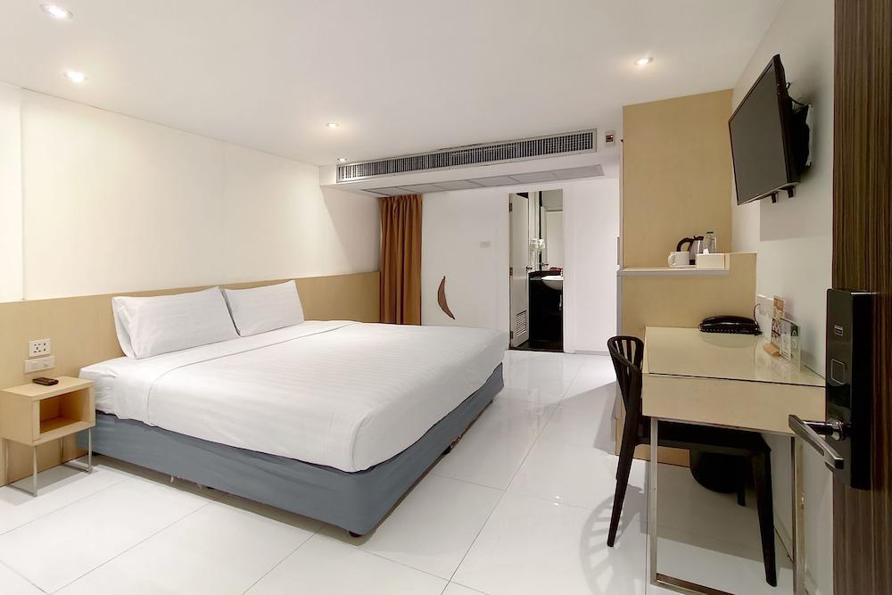 Ten Stars Hotel Room Type - Standard Double Ten Stars Hotel Room Type - Standard Double