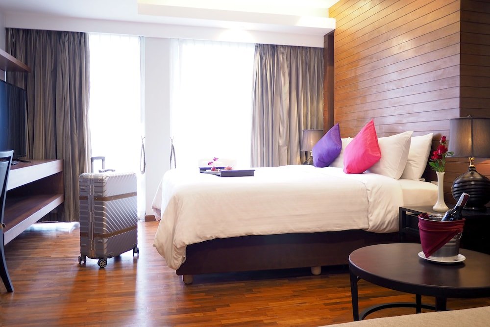 Furama Xclusive Sathorn Bangkok - Tap to explore photos