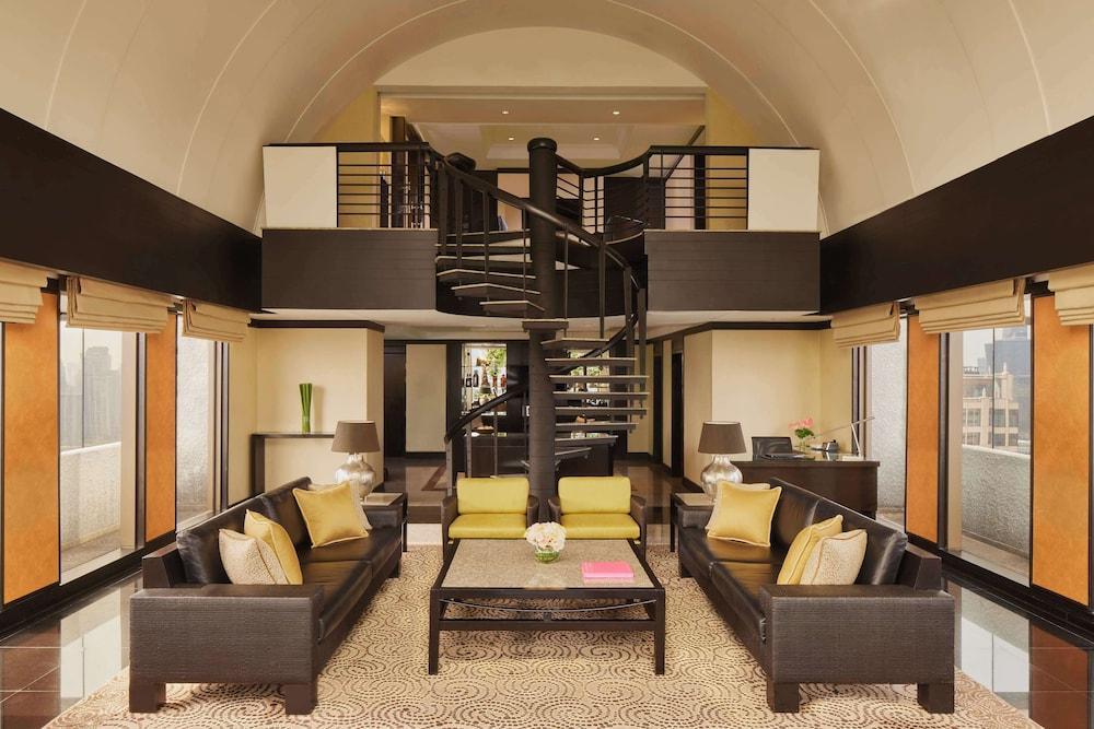 Banyan Tree Bangkok Room Type - Presidential Suite