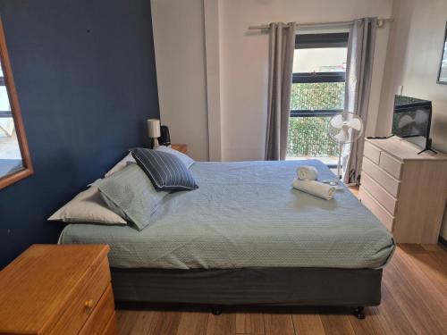 Boardrider Hostel/Backpacker & Budget Motel