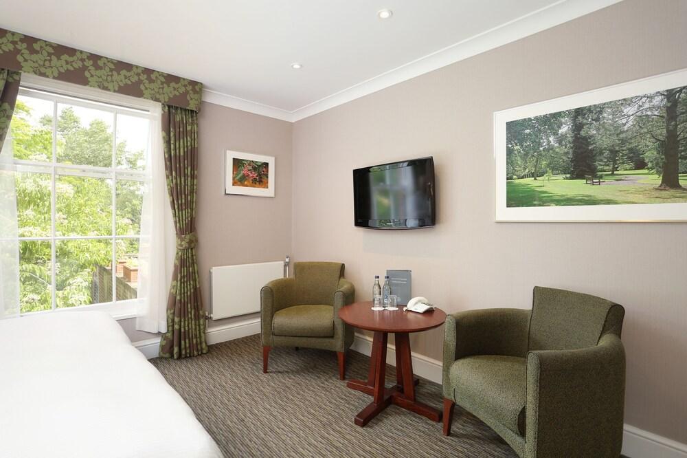 West Lodge Park Hotel Room Type - Classic Double Room (Main House) West Lodge Park Hotel Room Type - Classic Double Room (Main House)