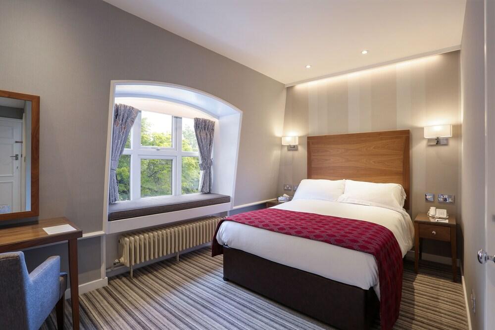 West Lodge Park Hotel Room Type - Cosy Double Room