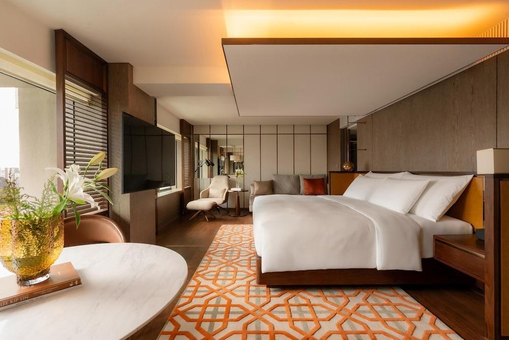 Grand Hyatt Singapore Room Type - 1 KING BED DELUXE