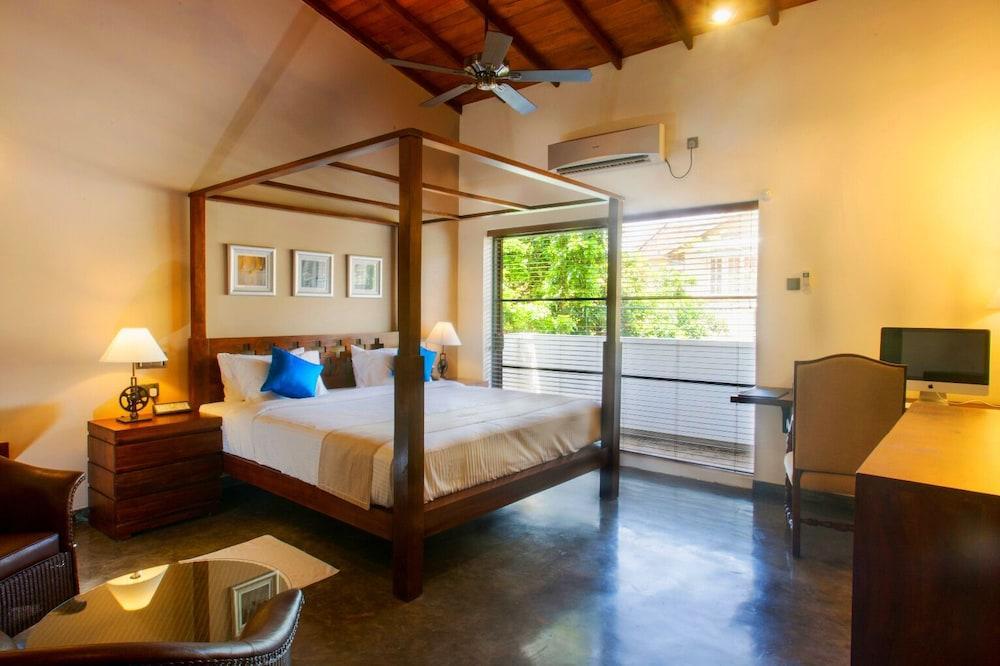 Colombo Court Hotel & Spa Room Type - Suite