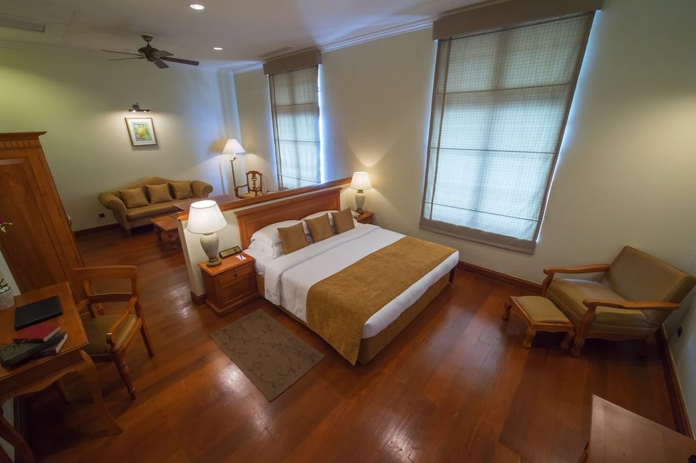 Galle Face Hotel Colombo Room Type - Junior Suite Sea View