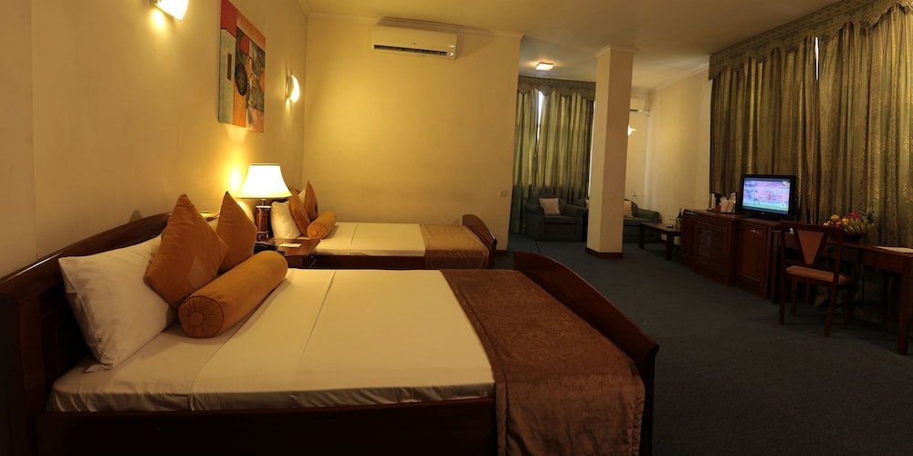Hotel Sapphire Room Type - Deluxe Triple Room Hotel Sapphire Room Type - Deluxe Triple Room