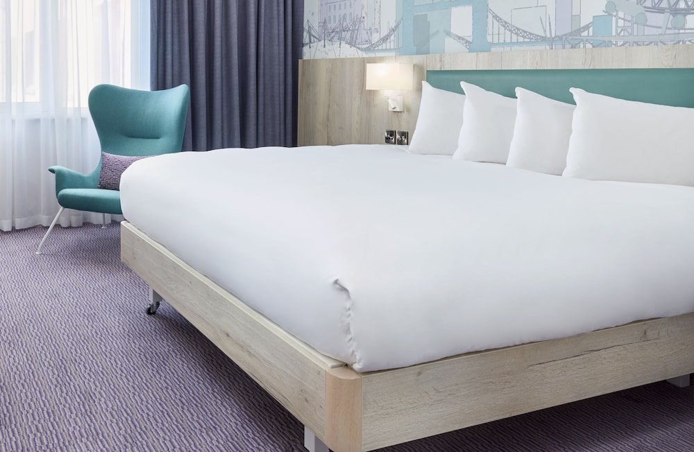 Leonardo Hotel London Croydon - Tap to explore photos