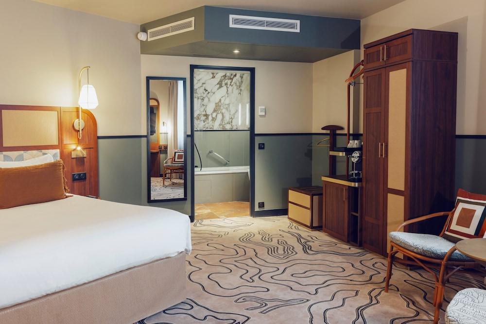 Voco Paris - Porte de Clichy Room Type - 1 Queen Premium