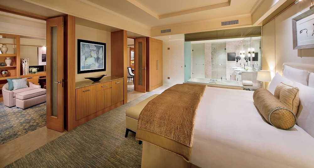 The Ritz-Carlton, Dubai International Financial Centre - Tap to explore photos