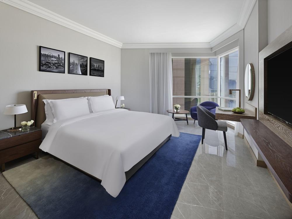 Fairmont Dubai - Tap to explore photos