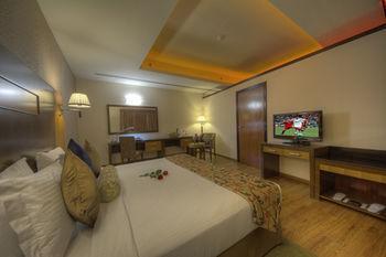 Fortune Pearl Hotel Deira - Tap to explore photos