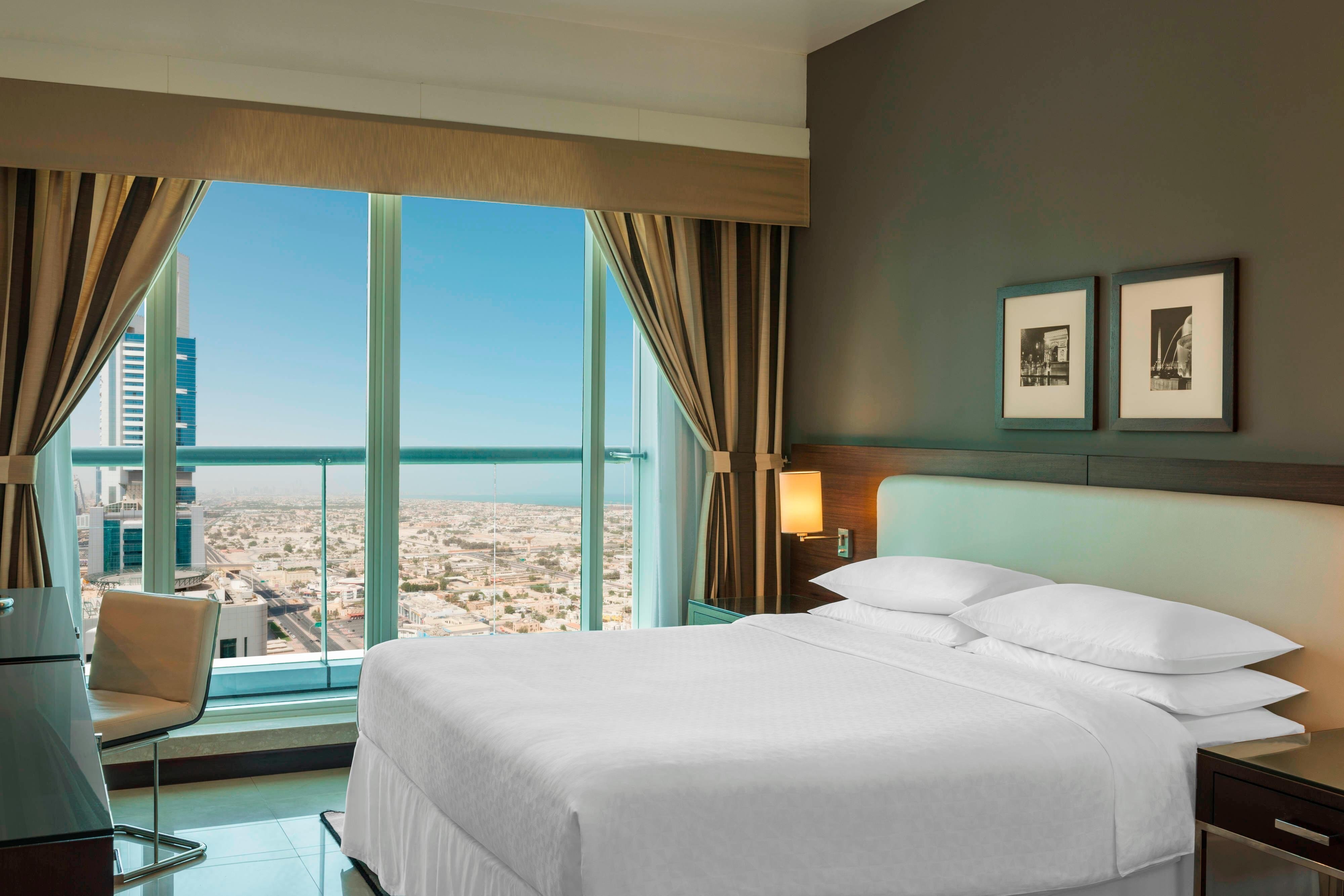 Four Points By Sheraton Sheikh Zayed Road Hotel Dubai Price Address Reviews