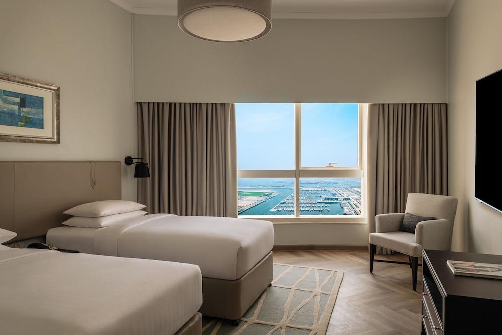 Dubai Marriott Harbour Hotel & Suites Room Type - Superior Suite, 2 Bedrooms, Smoking, Balcony (View)