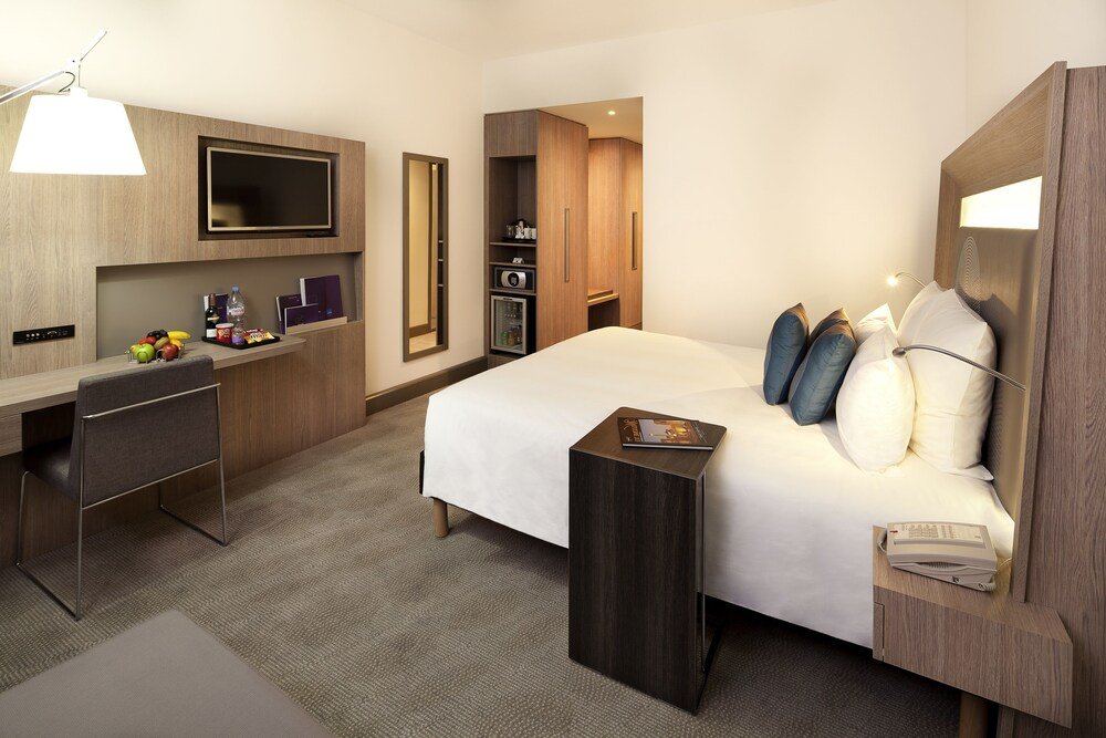 Novotel World Trade Centre Dubai - Tap to explore photos