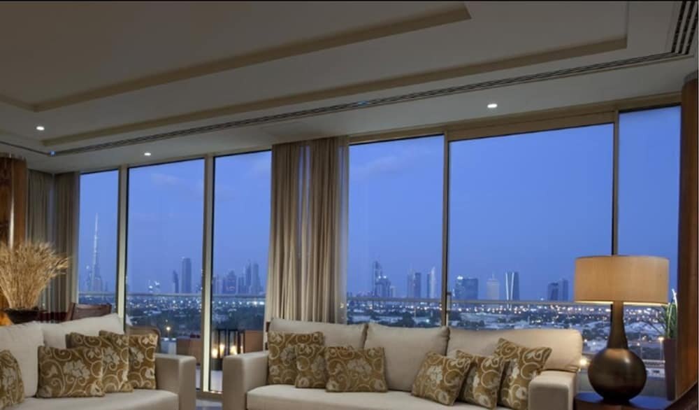 Raffles Dubai Room Type - Diplomatic Suite Skyline View